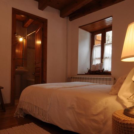 Casa Puig Hotel Montcorbau Exterior photo